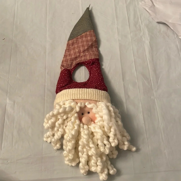 ๐
 Rustic Santa Claus Door Knob Hanging Decoration -  Charming Holiday Accent! - Picture 2 of 5